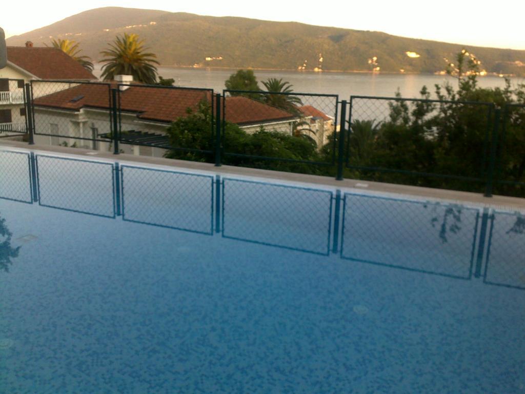 Boka Apartment 3 Χέρτσεγκ Νόβι Εξωτερικό φωτογραφία
